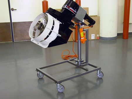 Fullly articulating oat motor display